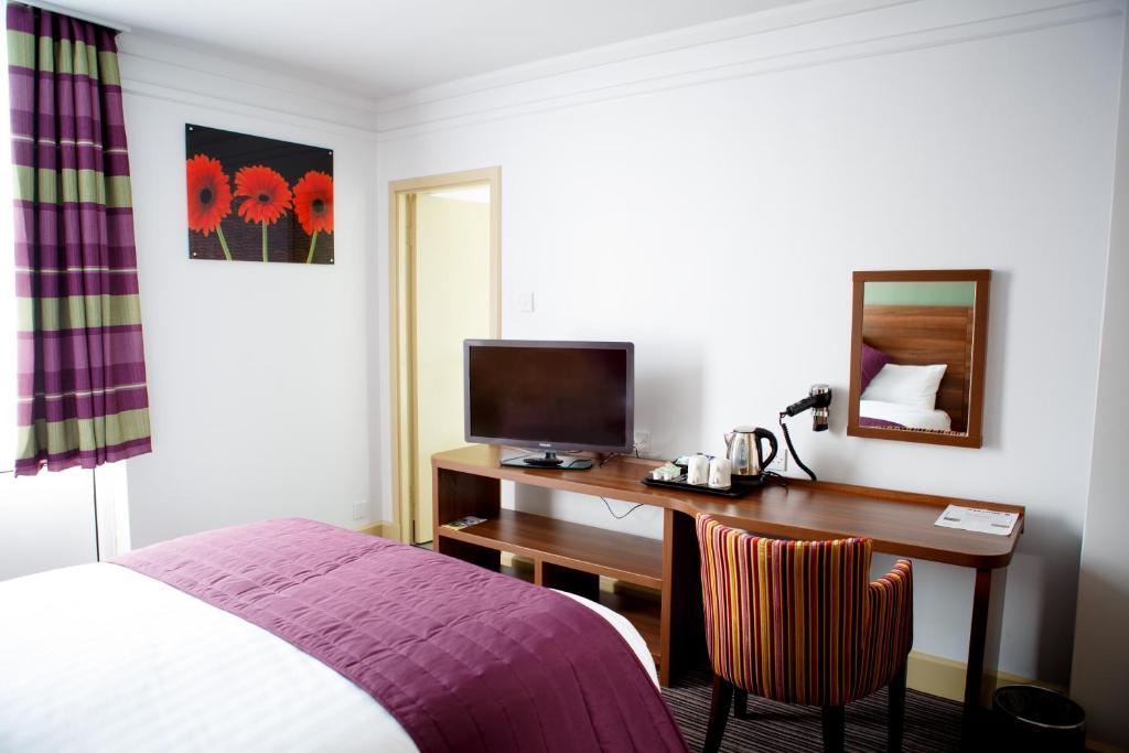 Yorkshire Gateway Hotel South Milford Room photo